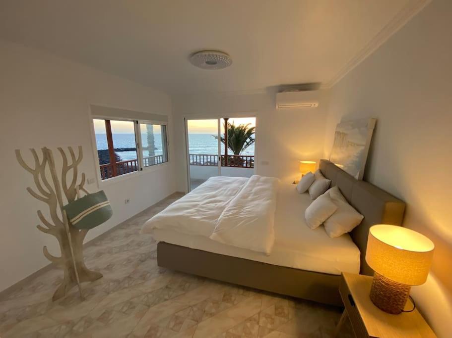 Villa Tranquila, Playa Del Duque أذيخي المظهر الخارجي الصورة